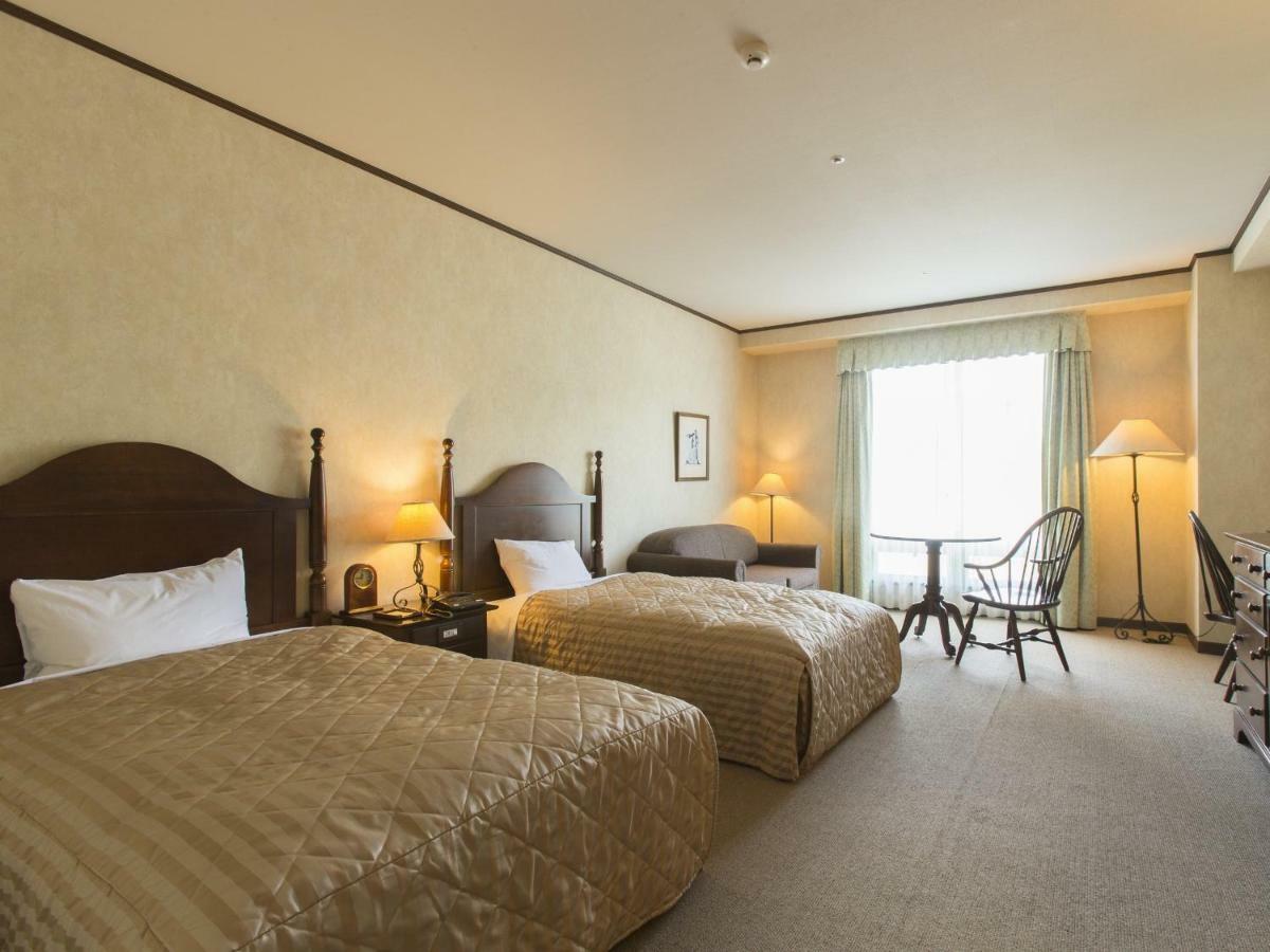 Blue Ridge Hotel Tojooka Kültér fotó